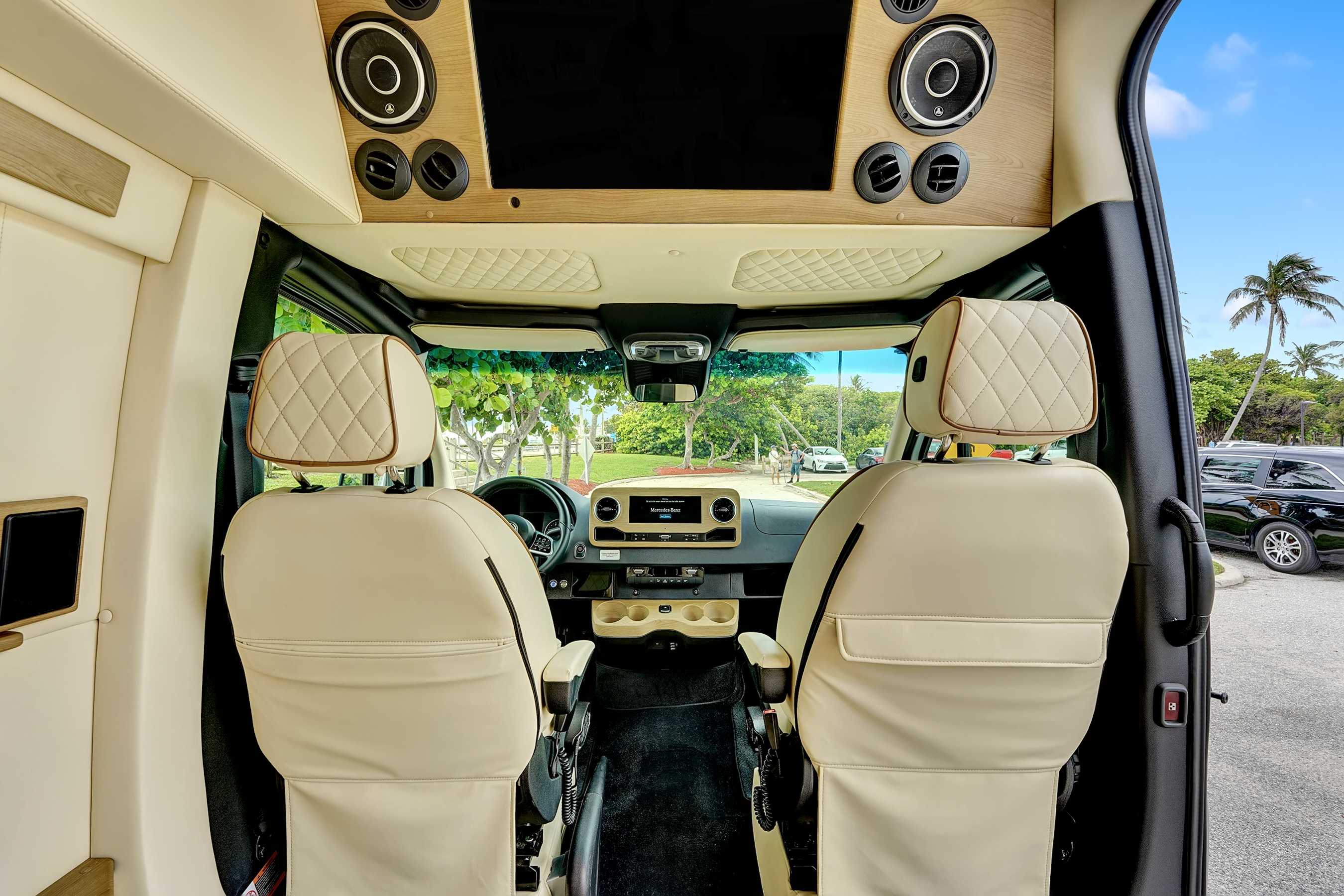 Sterling Route Sprinter van — exterior detail